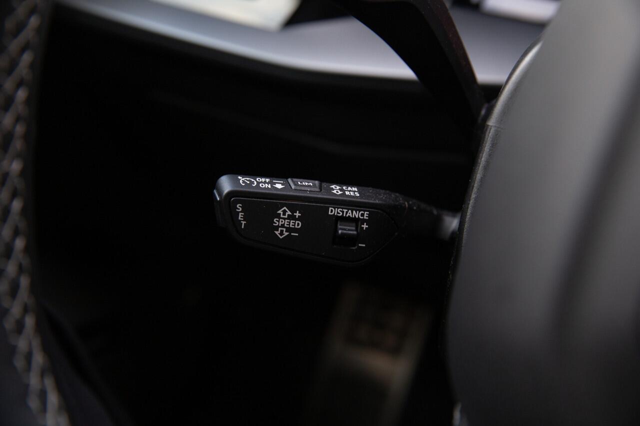 Audi A3 SPORTBACK 35 TFSI S edition , Panoramadak, Sonos audio, Adap. cruise, Sfeerverlichting