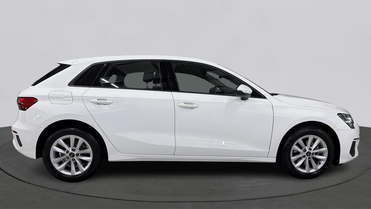 Audi A3 SPORTBACK 30 TFSI Pro Line / Trekhaak