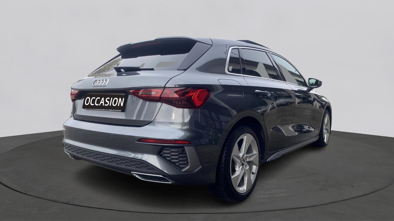 Audi A3 SPORTBACK 35 TFSI 150pk Automaat S edition / Panoramadak / Matrix LED / Sfeerverlichting