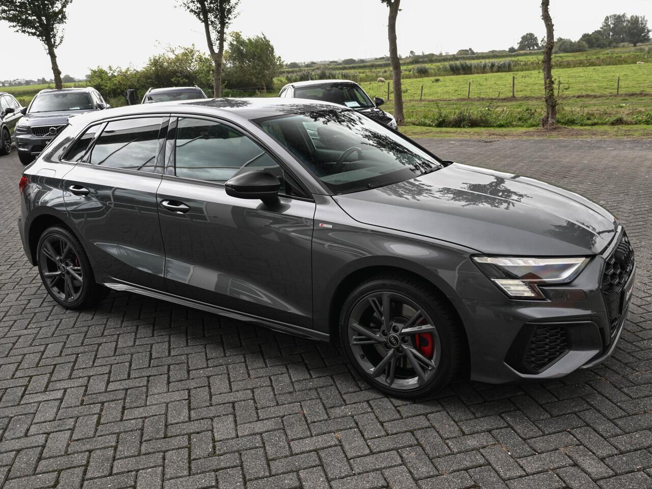 Audi A3 SPORTBACK 45TFSI E 245pk S-Edition Competition RS-Zetels Virtual B&O Matrix Elektr. klep