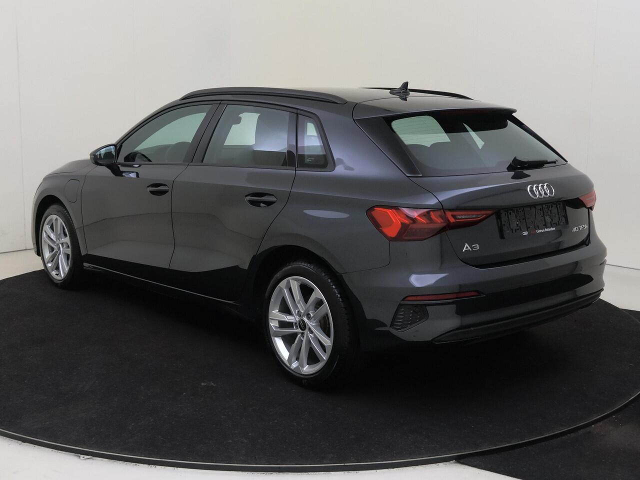 Audi A3 SPORTBACK 40 TFSI e Advanced edition | Stoelverwarming | Virtual cockpit Plus | Keyless | Full LED verlichting | Navigatie Plus | CarPlay | Adaptieve cruise control |