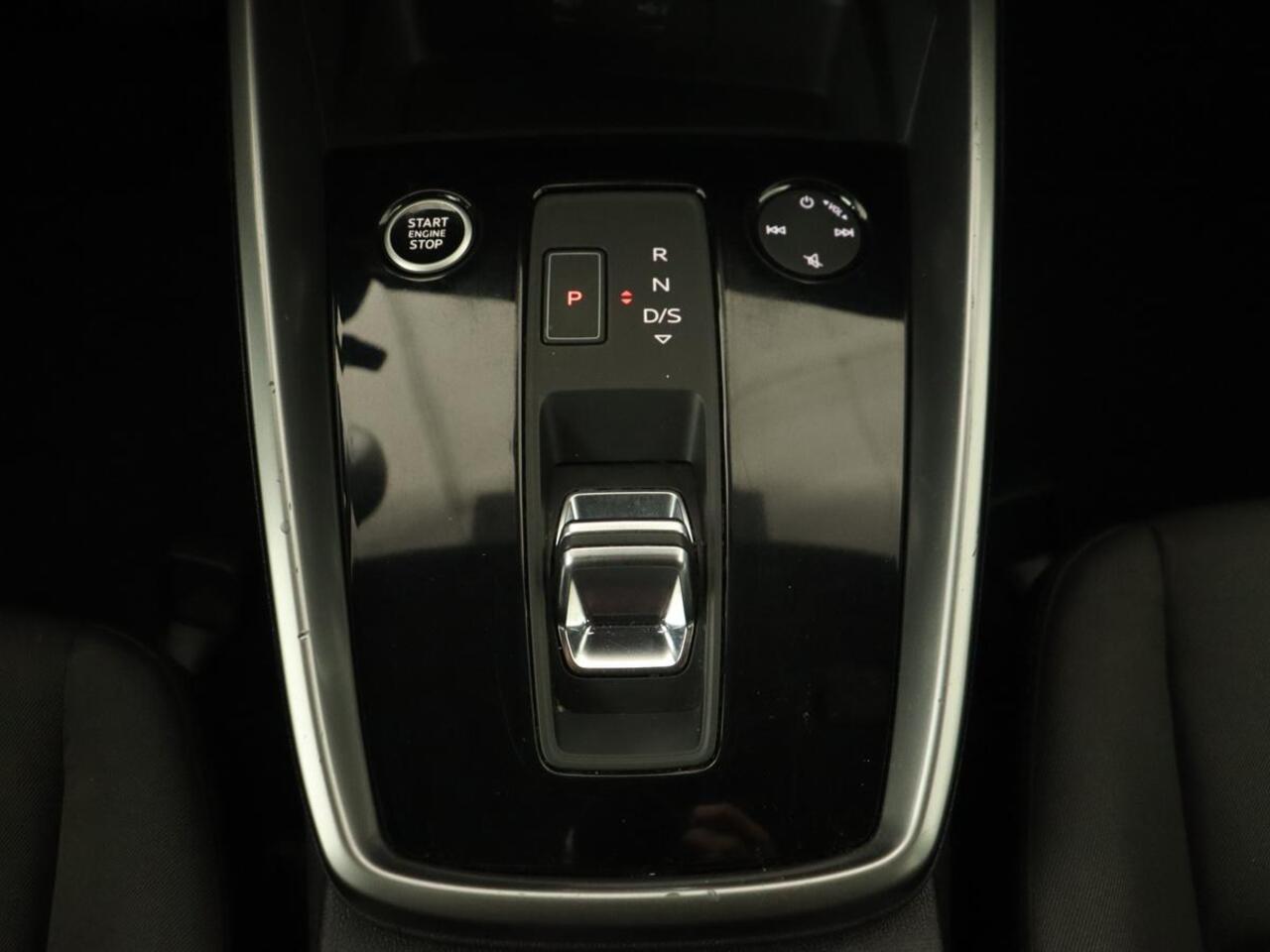 Audi A3 SPORTBACK 40 TFSI e Edition | Navigatie | Virtual Cockpit | Carplay | Climate control | Getint glas | Cruise control | Full LED | PHEV | Plug In