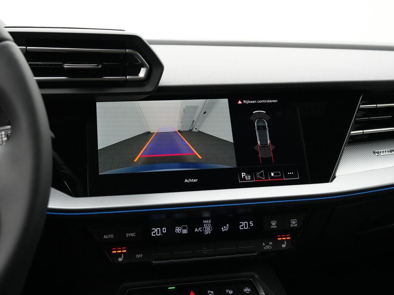 Audi A3 SPORTBACK 45 TFSI e 272 pk S-tronic S-Line | Sonos | Elektr. verstelbare stoel | Achteruitrijcamera | Stoelverwarming