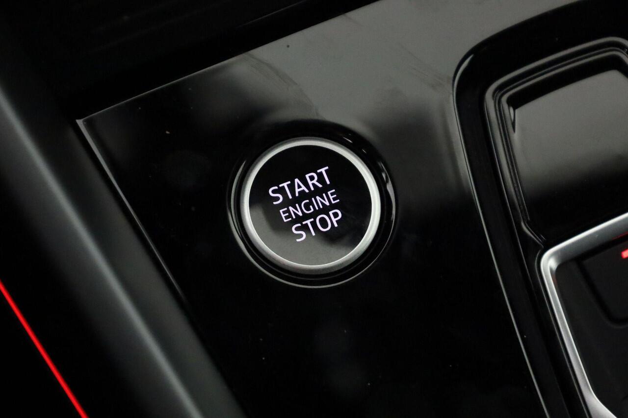 Audi A3 SPORTBACK S edition 40 TFSI e | Optiekpakket zwart plus | Trekhaak Afneembaar | Warmtewerend glas donker tint | Lichtpakket pro ambient light