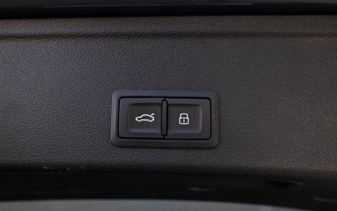 Audi A3 SPORTBACK 45 TFSI e S edition Competition