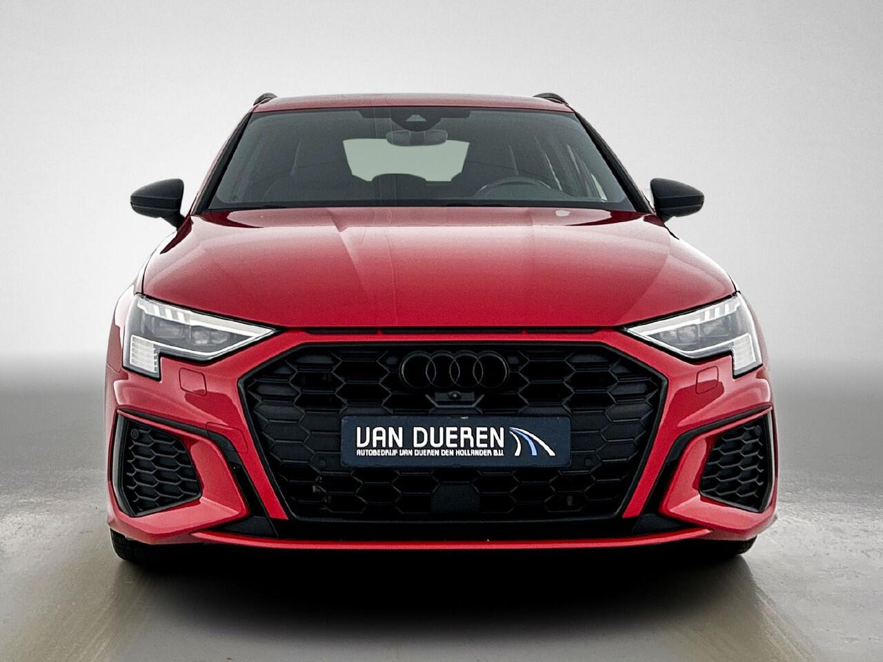 Audi A3 SPORTBACK 45 TFSIe S-Line RS stoelen leder, 3x S-Line, Matrix, 360Camera