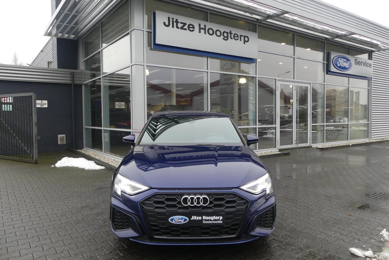 Audi A3 SPORTBACK 45 TFSI e S edition Competition HALF LEDER, STOELVERWARMING, ADAPT. CRUISE, CLIMA, CAMERA, PDC V&A, NAVI, 47.526KM