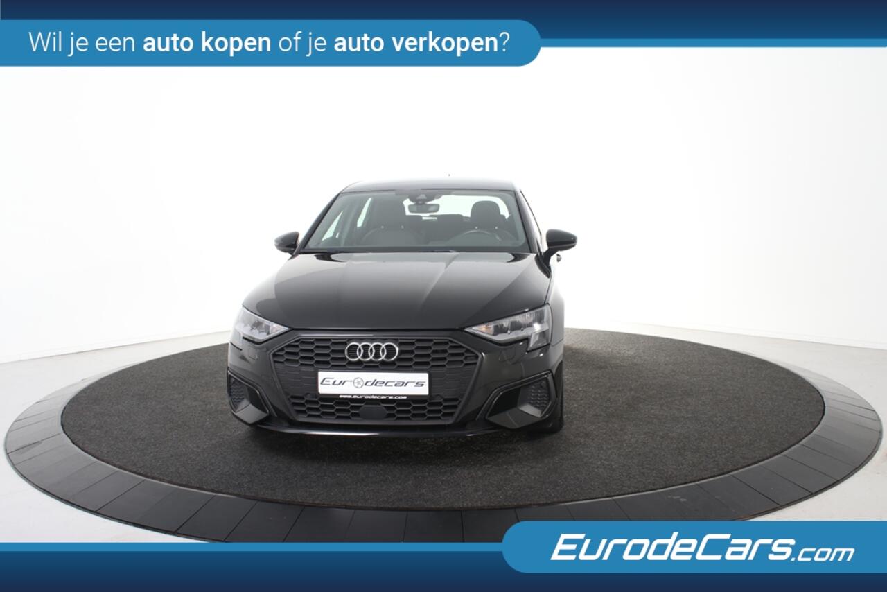 Audi A3 SPORTBACK 30 TFSI *1ste Eigenaar*Navigatie*Stoelverwarming*Keyless*