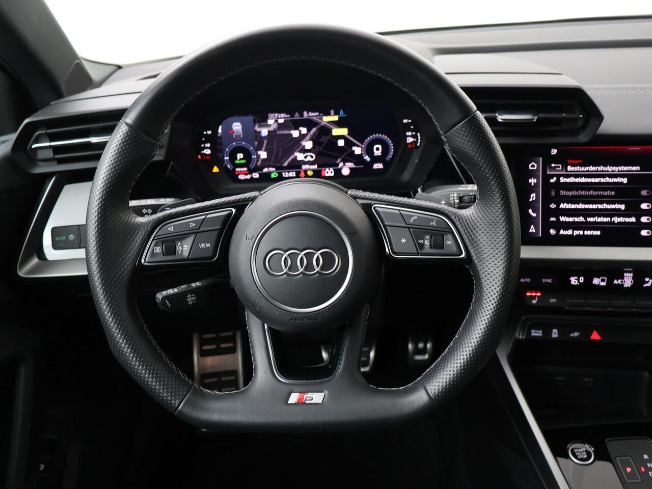 Audi A3 SPORTBACK 45 TFSI e S edition Competition | 245 PK | SoH 97% | LED verlichting | Audi soundsystem | Navigatiesysteem |