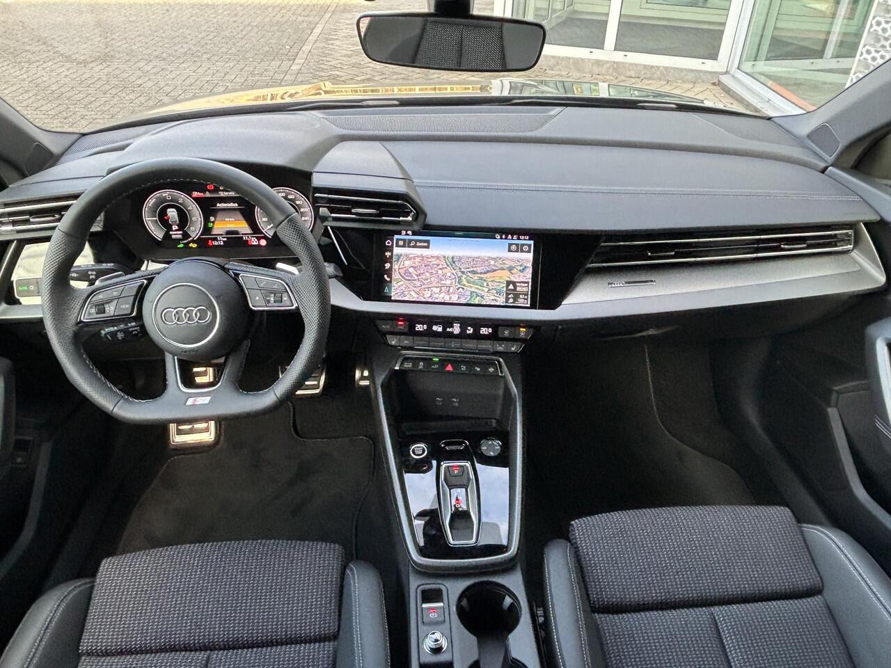 Audi A3 SPORTBACK 40 TFSI e S edition 204 pk S-tronic | Stoelverwarming | Adaptive Cruise Control | Achteruitrijcamera