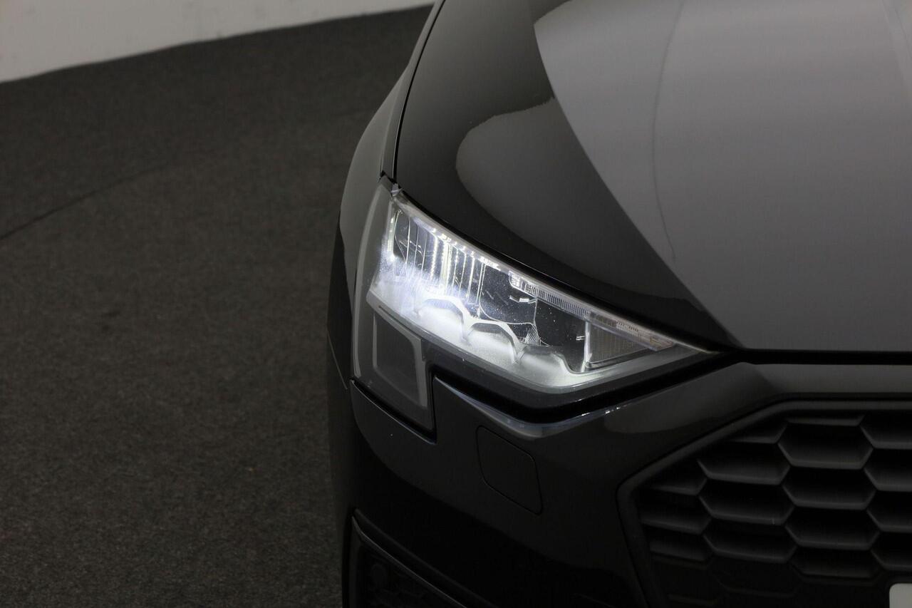 Audi A3 SPORTBACK 30 TFSI 110 pk S-tronic Pro Line | Parkeersensoren achter | Cruise Control | Apple Carplay / Android Auto