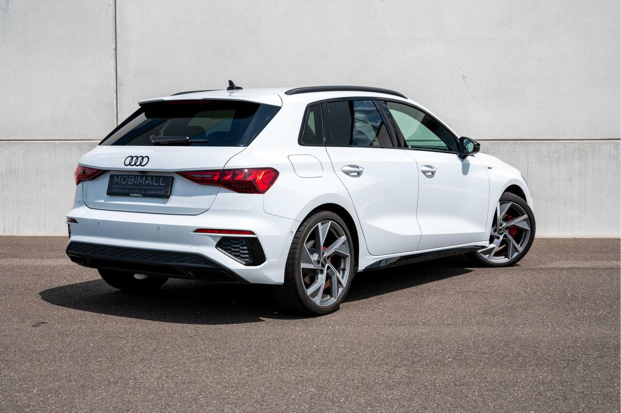 Audi A3 SPORTBACK 35 TFSI S-Line / Dynamic package / Matrix LED