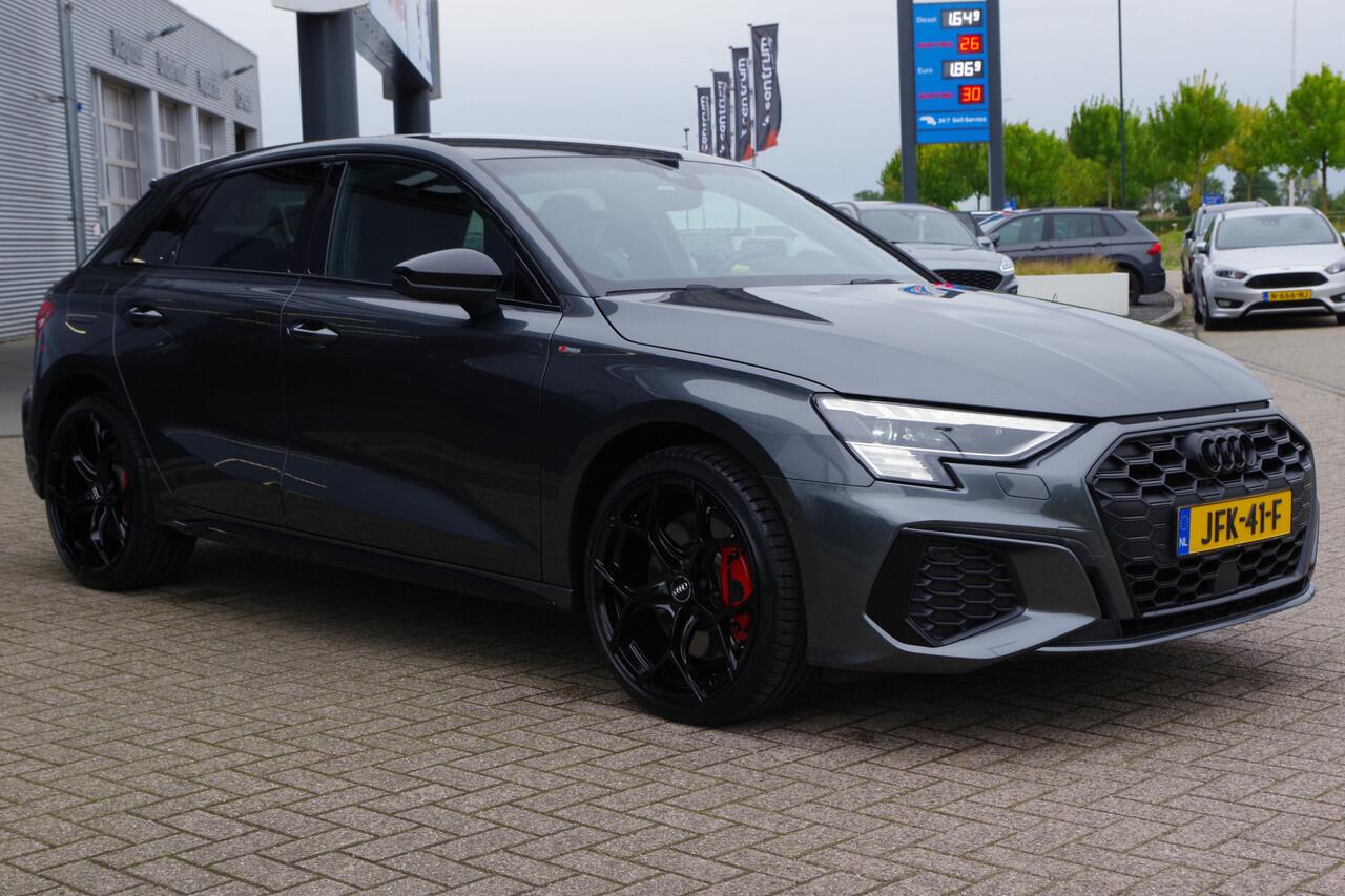 Audi A3 SPORTBACK 45 TFSI e S-Line Edition Competition 245 PK PHEV, Matrix-LED, B&O Sound, Memory