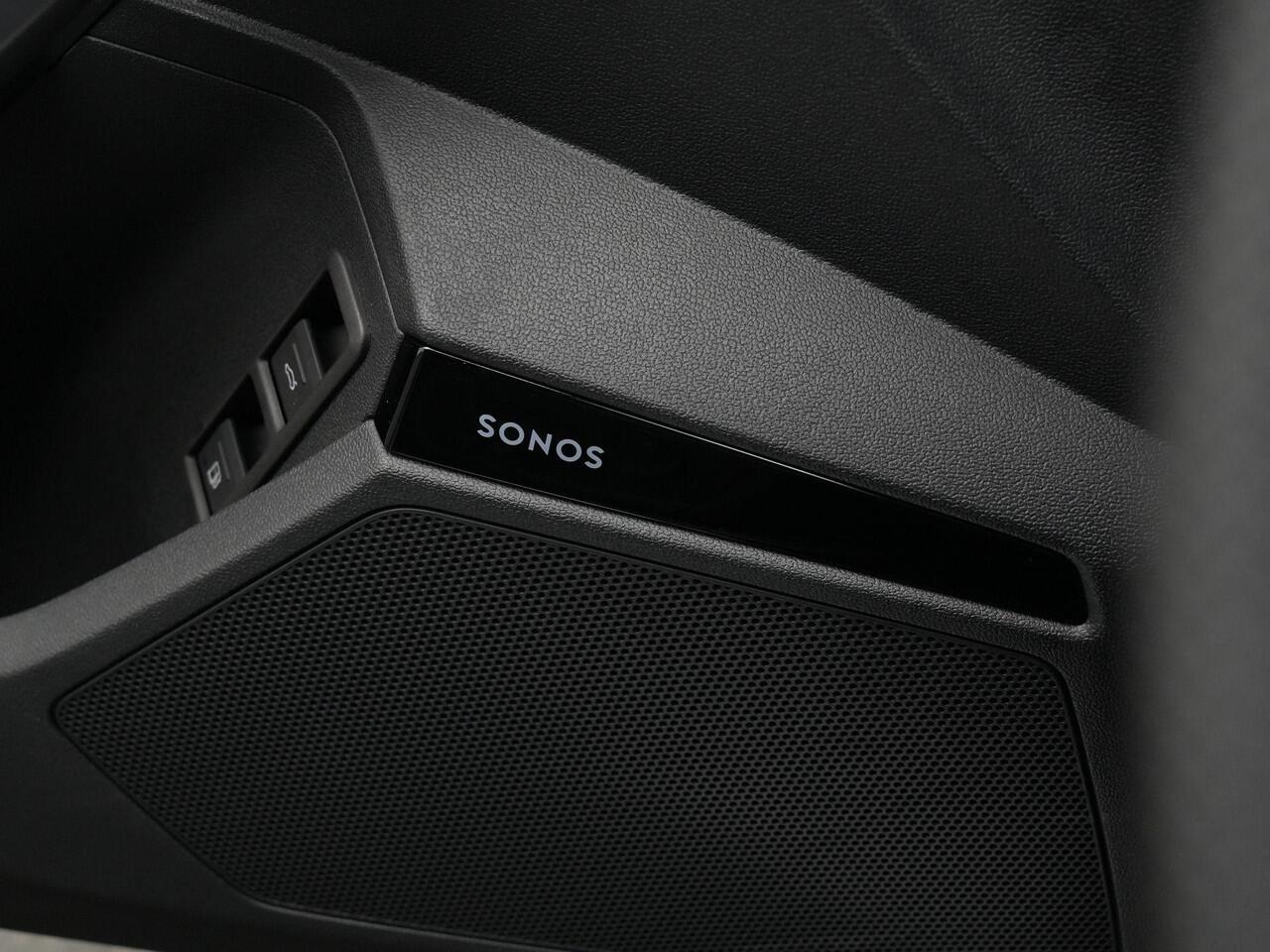 Audi A3 SPORTBACK 45 TFSI e 272 pk S-tronic S edition Competition / S-Line | Matrix LED | Head-up display | Sonos | Elektr. verstelbare stoel | Leder/alcantara