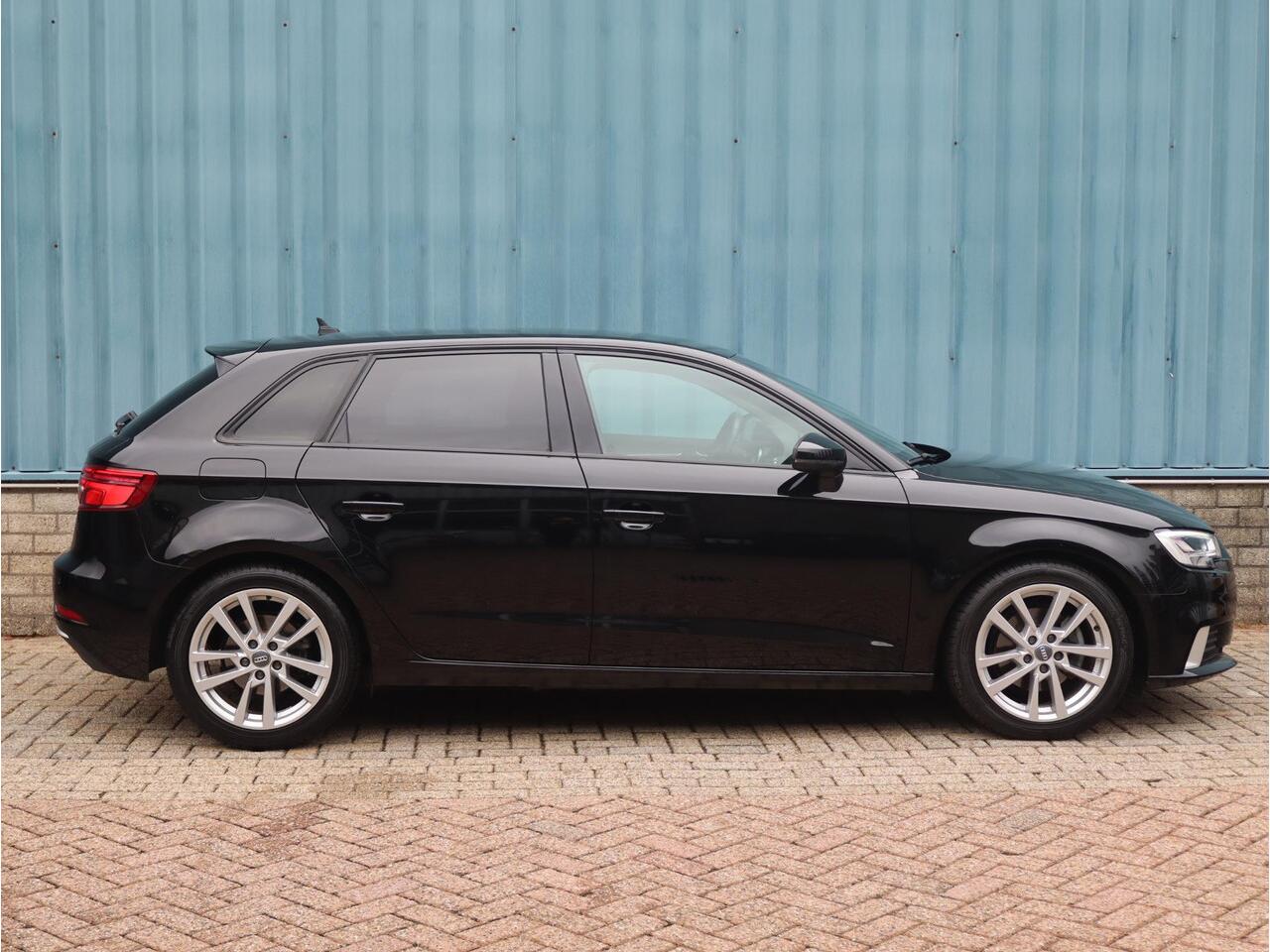 Audi A3 SPORTBACK Advance 1.5 TFSI 150pk AUTOMAAT | NAVI | CLIMA | VIRTUAL | LED-KOPLAMPEN |