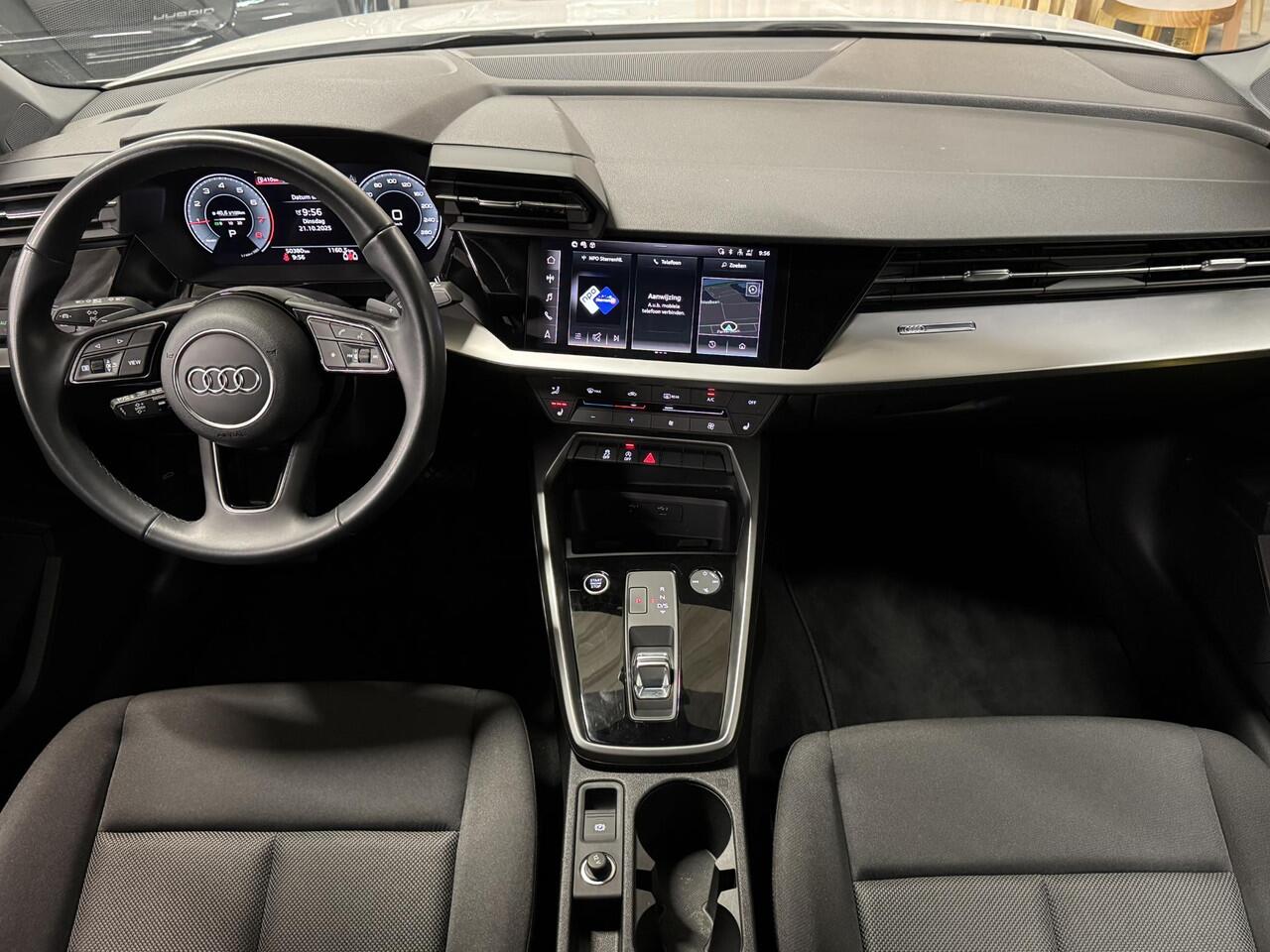 Audi A3 SPORTBACK 30 TFSI S edition | Automaat | Airco | Carplay | Cruise | LED | Navi | LM velgen | ( Vestiging - Nieuwegein )