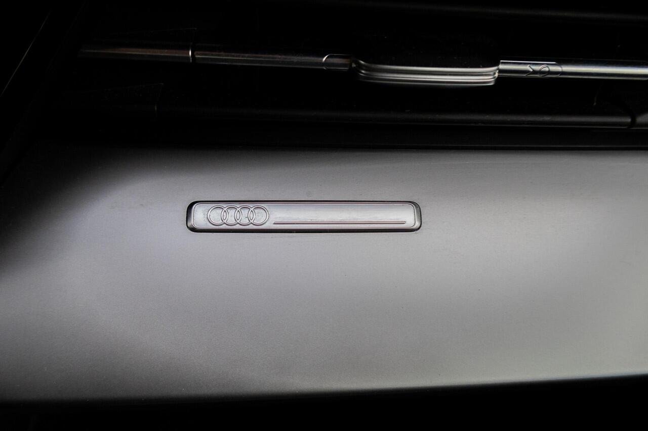 Audi A3 SPORTBACK 45 TFSI e S edition Competition