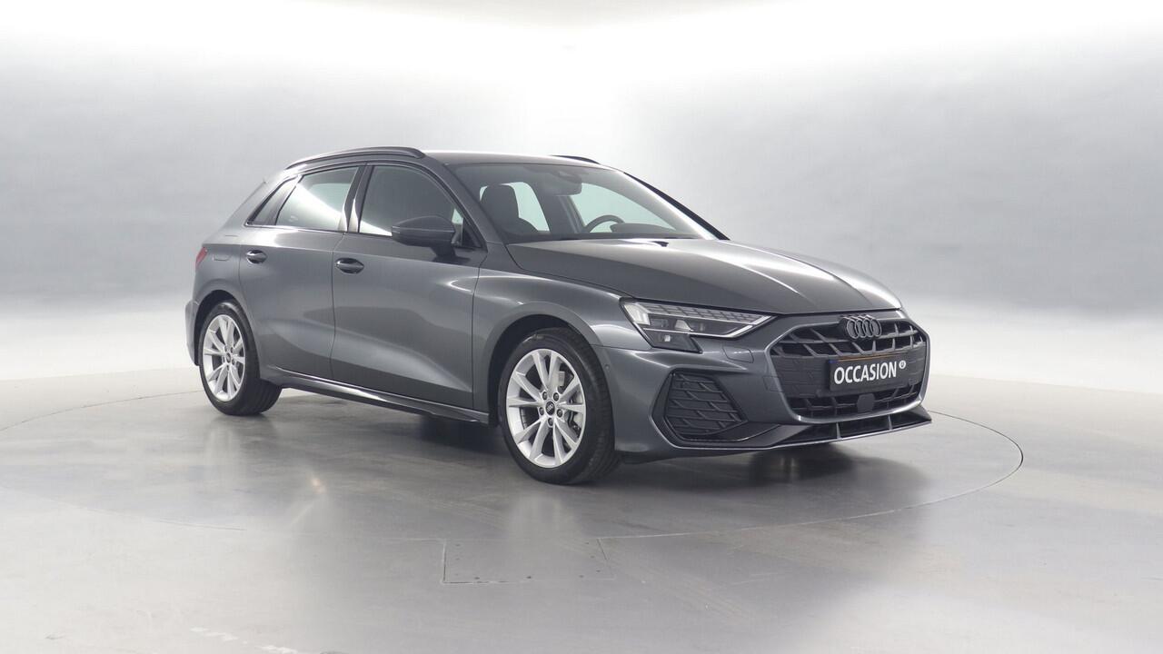 Audi A3 SPORTBACK 30 TFSI 115pk S-Line Edition S-Tronic / Navigatie / Adaptive Cruise / Parkeersensoren