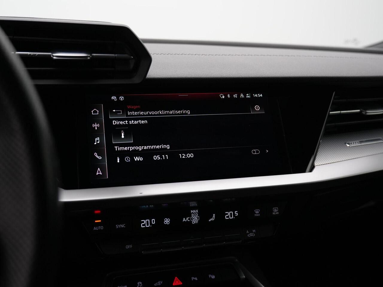 Audi A3 SPORTBACK 45 TFSI e 245 pk S-tronic S edition Competition / S-Line | Matrix LED | Achteruitrijcamera | Navigatie | Adaptive Cruise