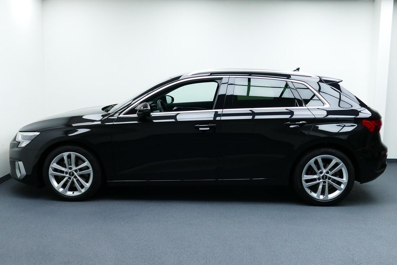 Audi A3 SPORTBACK 35 150pk TFSI Business edition. Camera, Navi, Virt Cockpit, Clima, Haak 1500kg