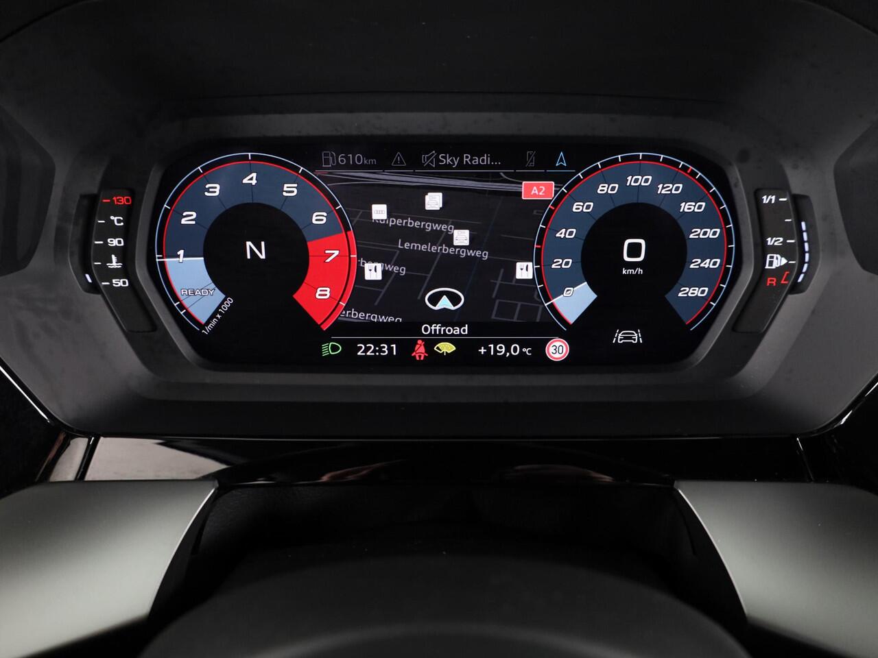 Audi A3 SPORTBACK 30 TFSI Business edition 110 PK S-Tronic | Navigatie | Parkeersensoren | LED koplampen |