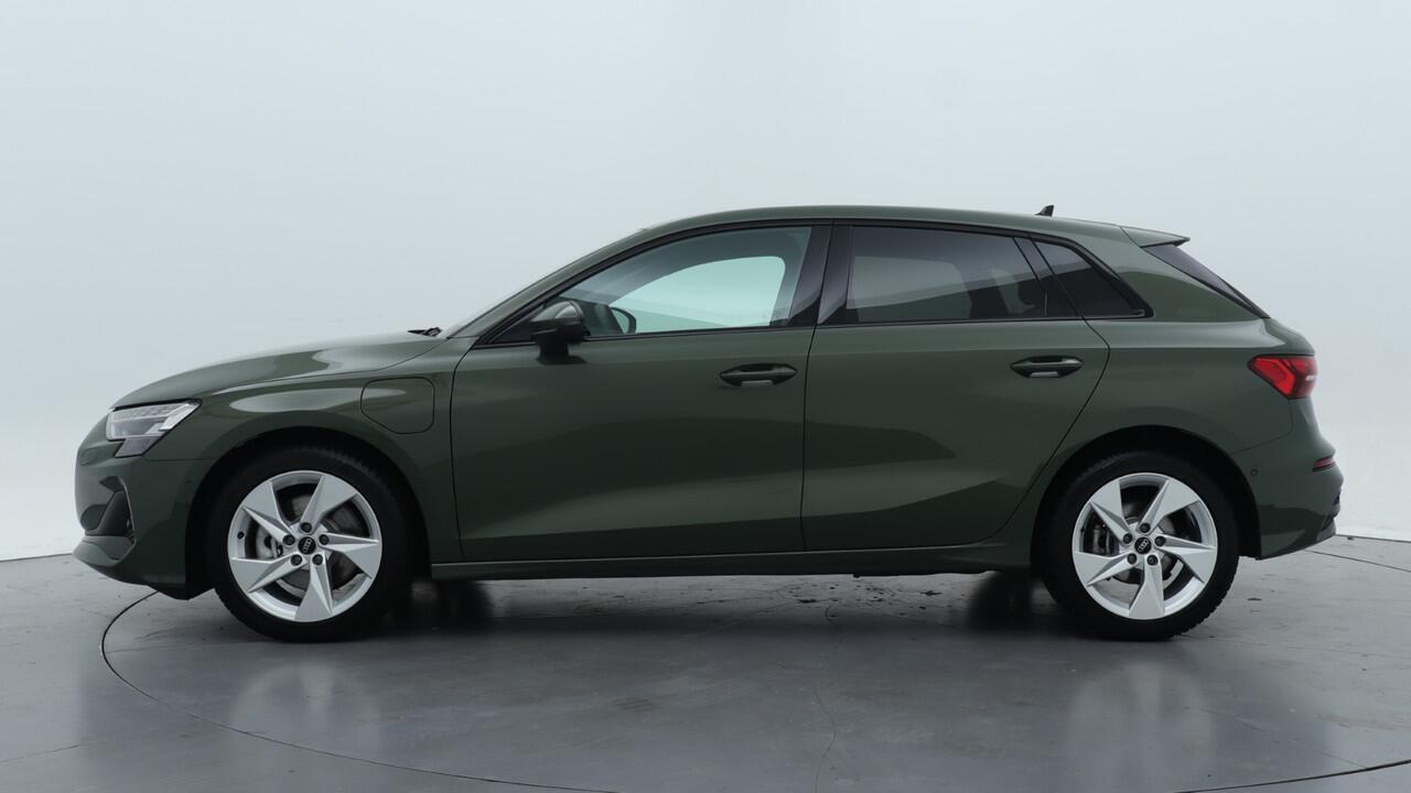 Audi A3 SPORTBACK 40 TFSI e Advanced edition | 17"LMV | Carplay | Clima | Camera |