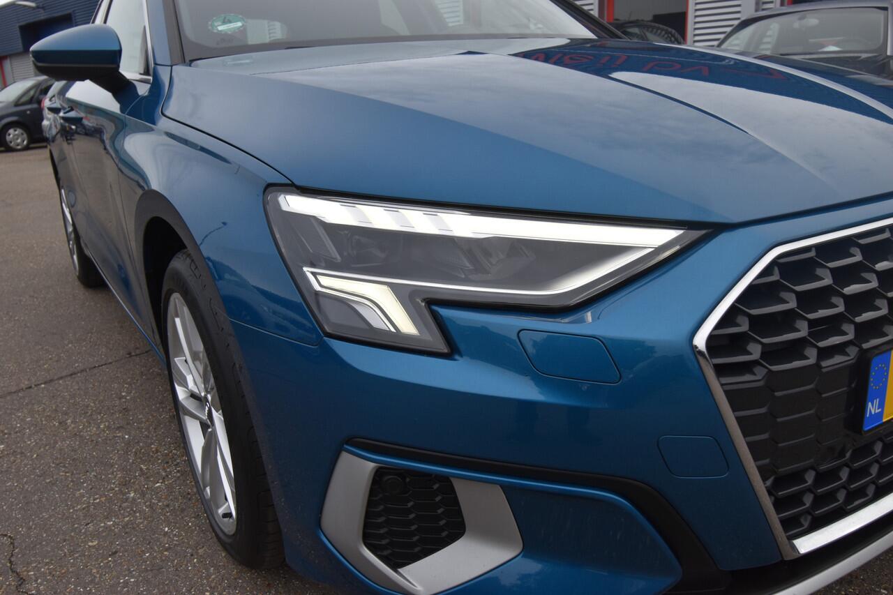 Audi A3 SPORTBACK 35 TFSI Business edition , VIRTUAL COCKPIT , LED KOPL , PDC V+A , NAVI , V ST VERW , CLIMATR ,