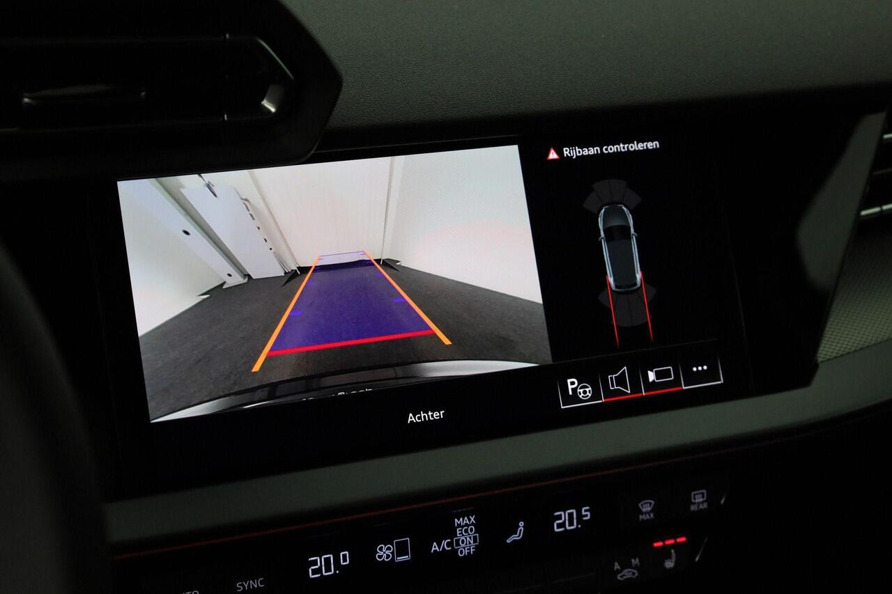 Audi A3 SPORTBACK 40 TFSI e 204 pk Advanced edition | Assis.pak driving+parking plus | Optiekpakket zwart plus | Warmtewerend glas donker tint | Trekhaak |