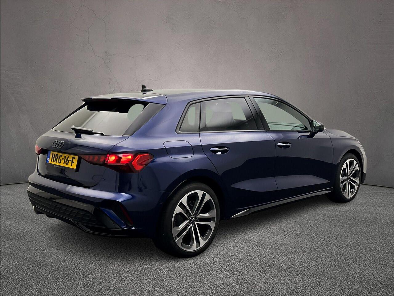 Audi A3 SPORTBACK 30 TFSI 110PK S edition | 18-Inch | Lichtpakket Plus | Adaptive-Cruise | Achterruitrijcamera | Zwart-Optiek