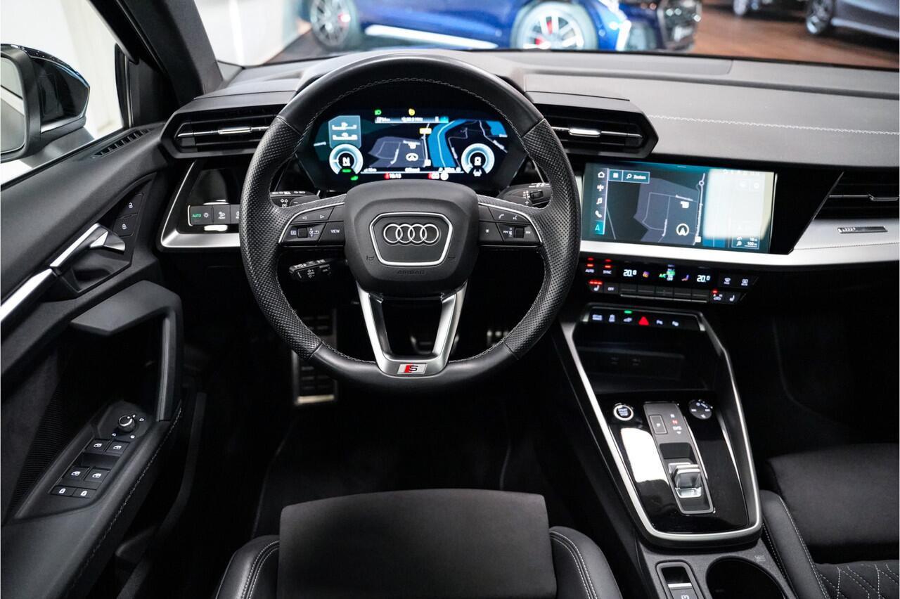 Audi A3 SPORTBACK 40 TFSI e S-Line|Pano dak|Alcantara ruit|Matrix led|18 inch