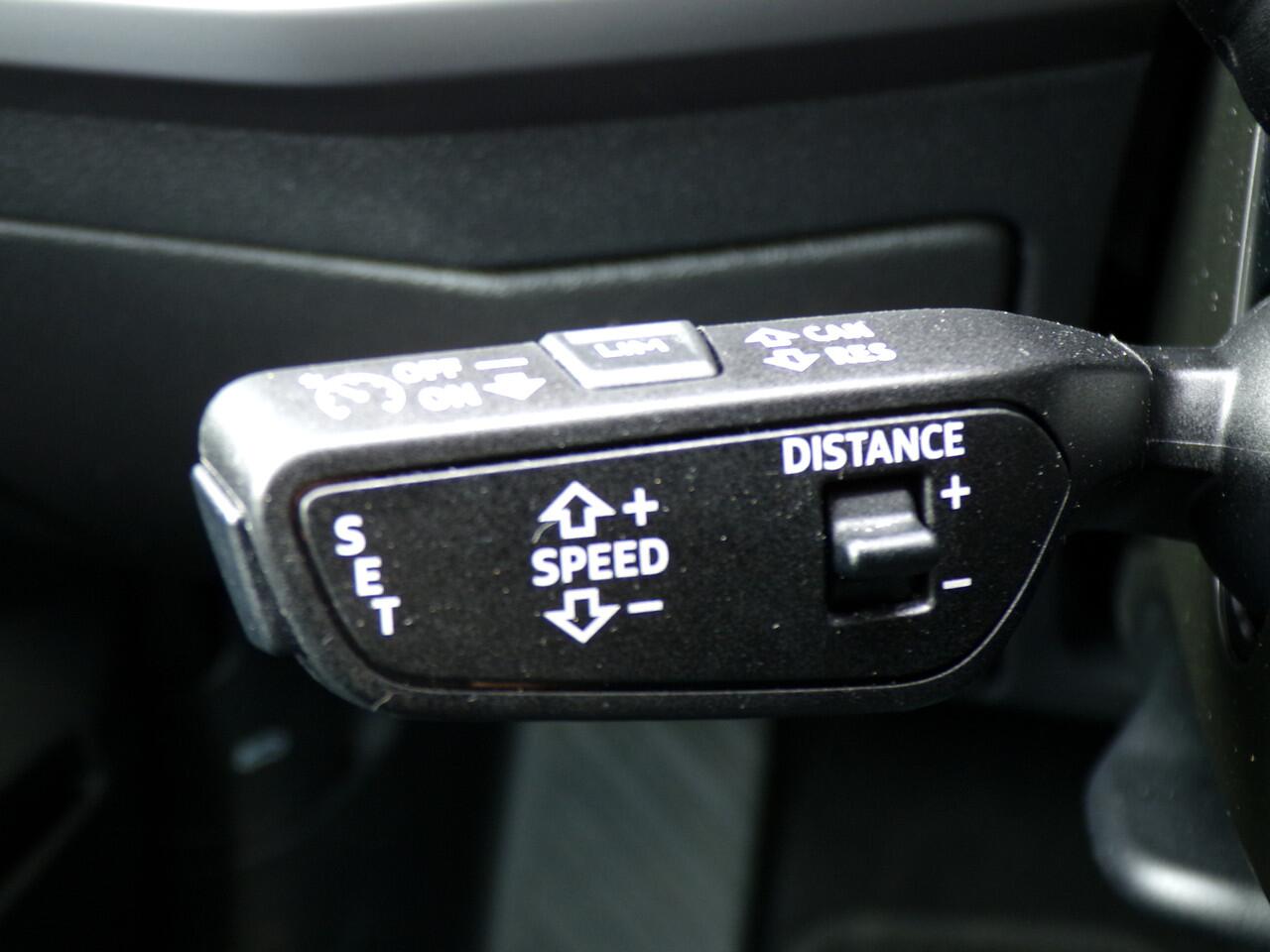 Audi A3 SPORTBACK 35 TFSI Advanced Edition, Automaat / Full LED / Carplay + Android Auto / Adaptive Cruise / PDC / 17' LMV