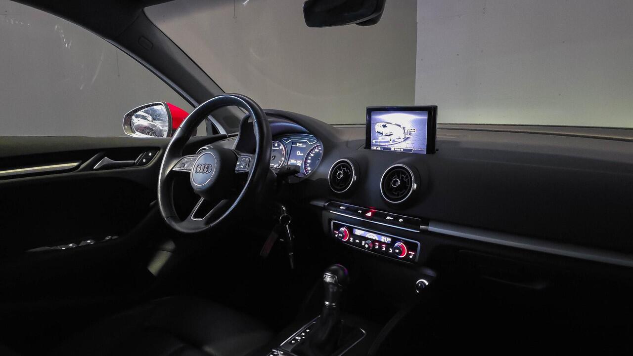 Audi A3 SPORTBACK 30 g-tron Pro Line | Automaat | Leder | Navigatie | Stoelverwarming