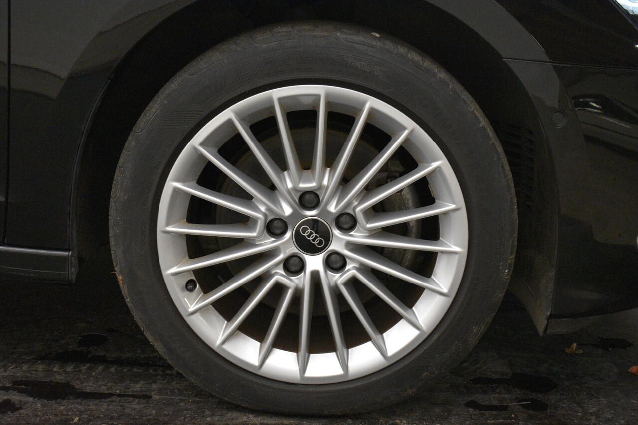 Audi A3 SPORTBACK 40 TFSI PHEV Plug-in 204 PK Pano Camera EL A klep Virtual Dodeh Detec