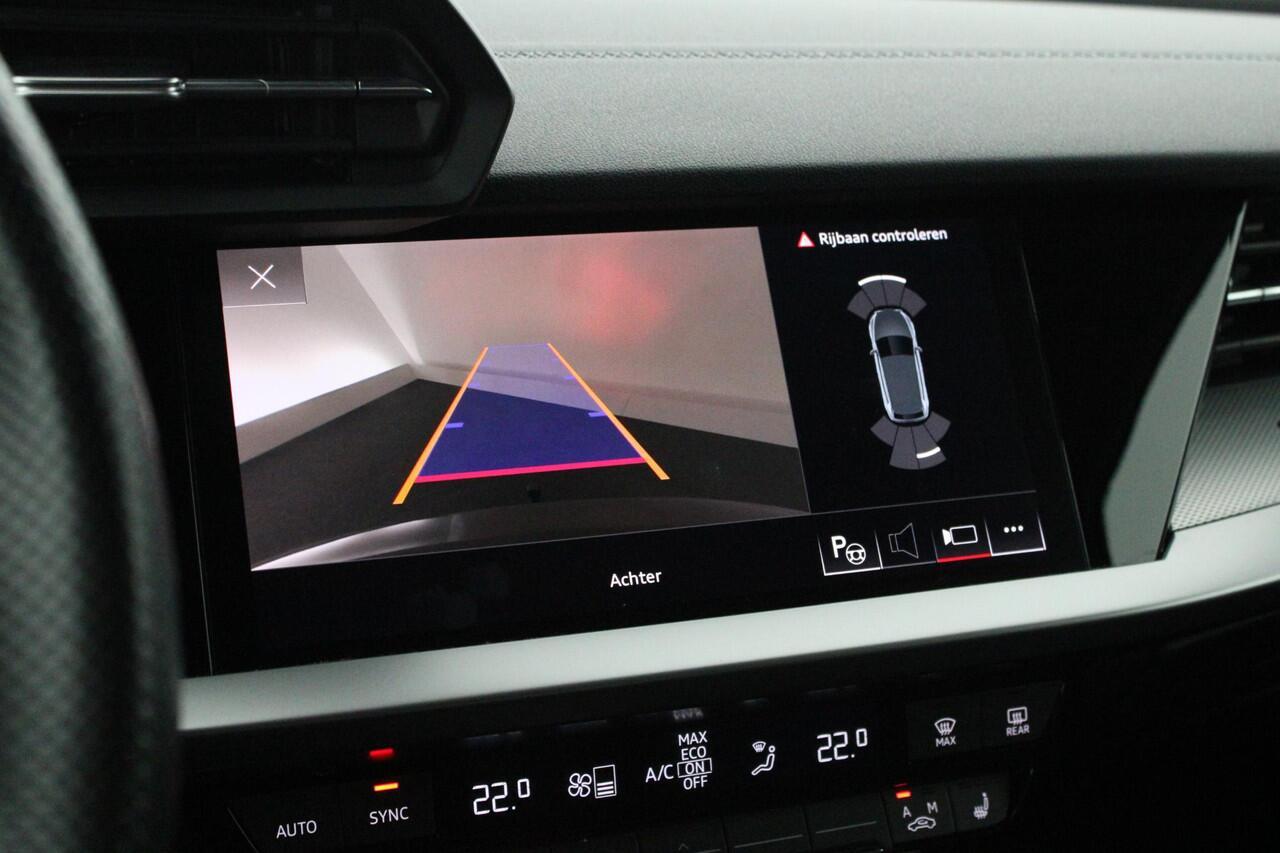 Audi A3 SPORTBACK 40 TFSI e 204pk 2x S-Line Trekhaak Camera Keyless Head-Up Stoelverwarming Virtual Cockpit Navigatie