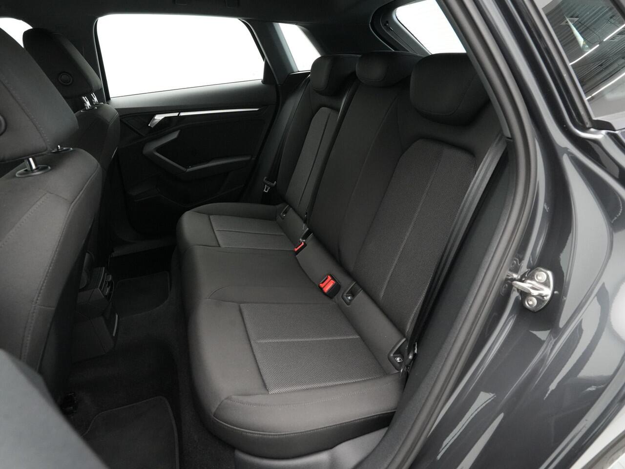 Audi A3 SPORTBACK 30 TFSI Pro Line Navi via App Acc Dab Lane Assist 65