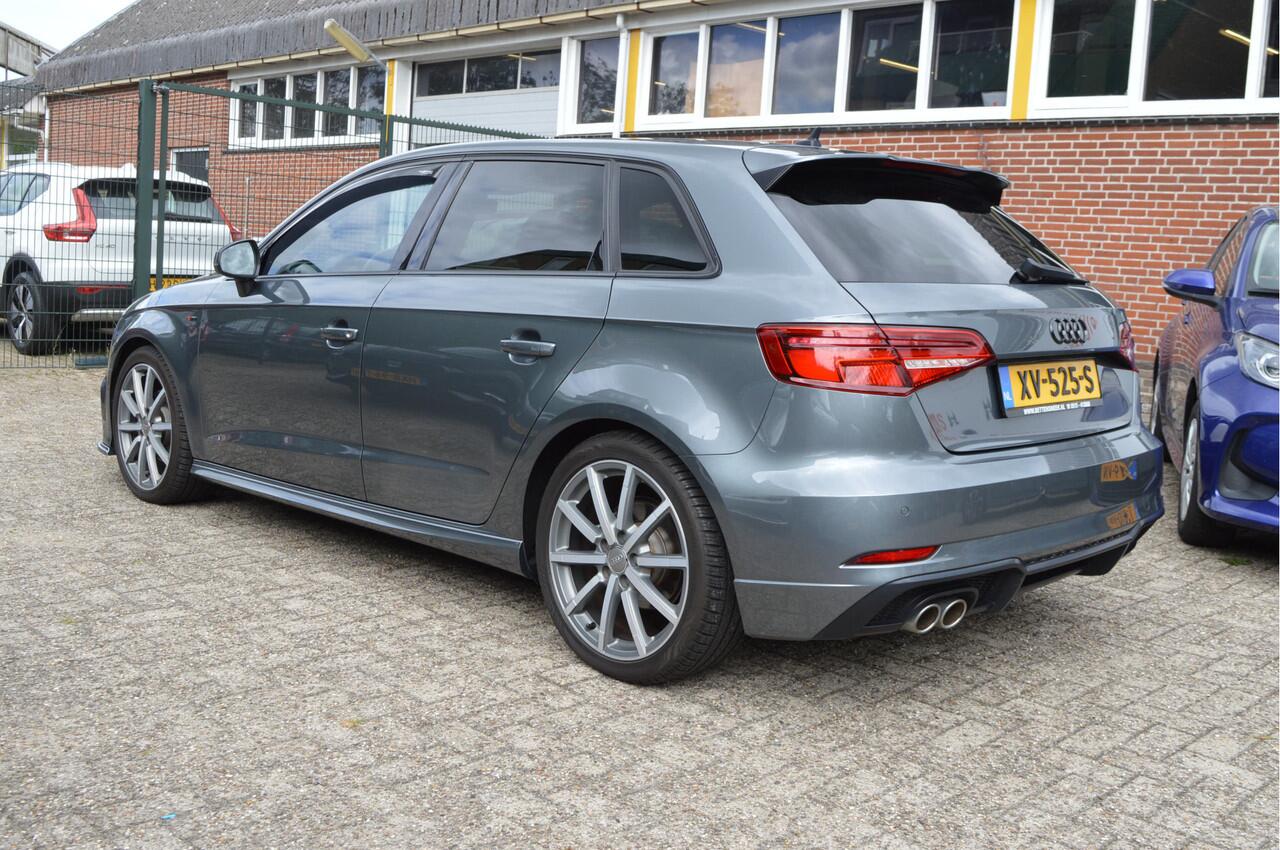 Audi A3 SPORTBACK 35 TFSI Sport S Line Ed. NL-Auto / Virtual / Schuifdak
