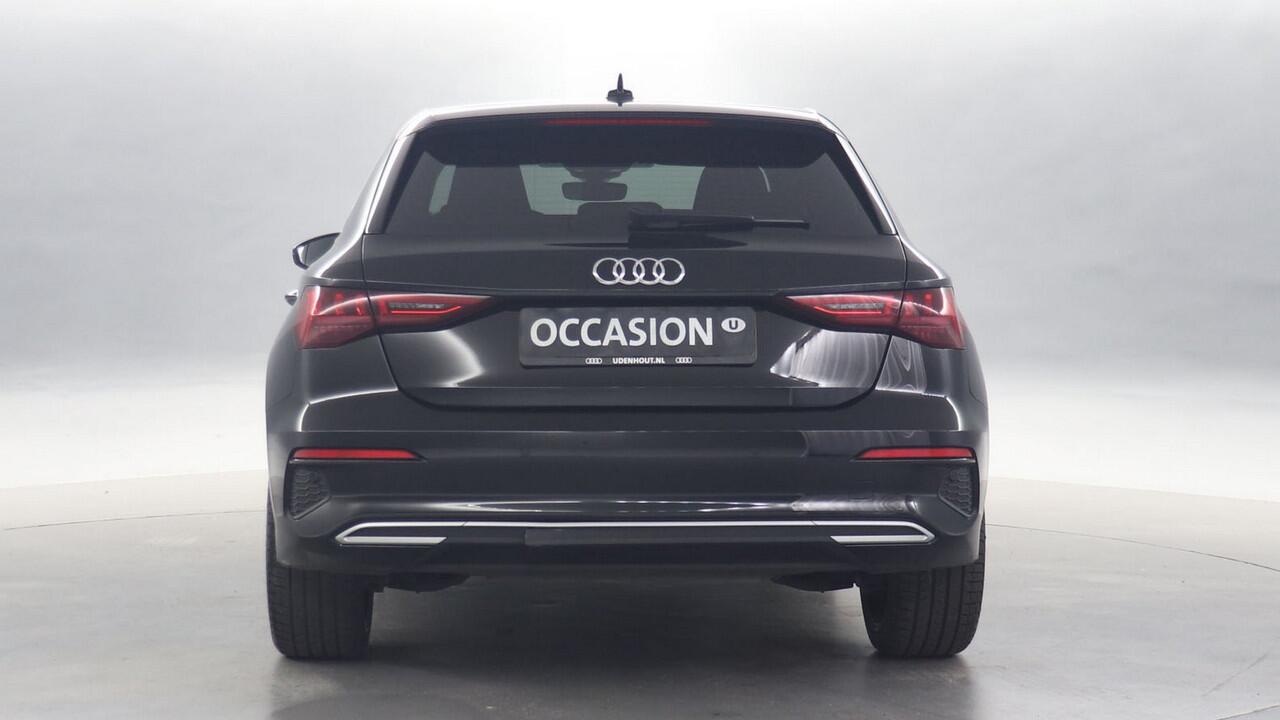Audi A3 SPORTBACK 30 TFSI 110pk Advanced edition S-Tronic / Navigatie / Parkeersensoren