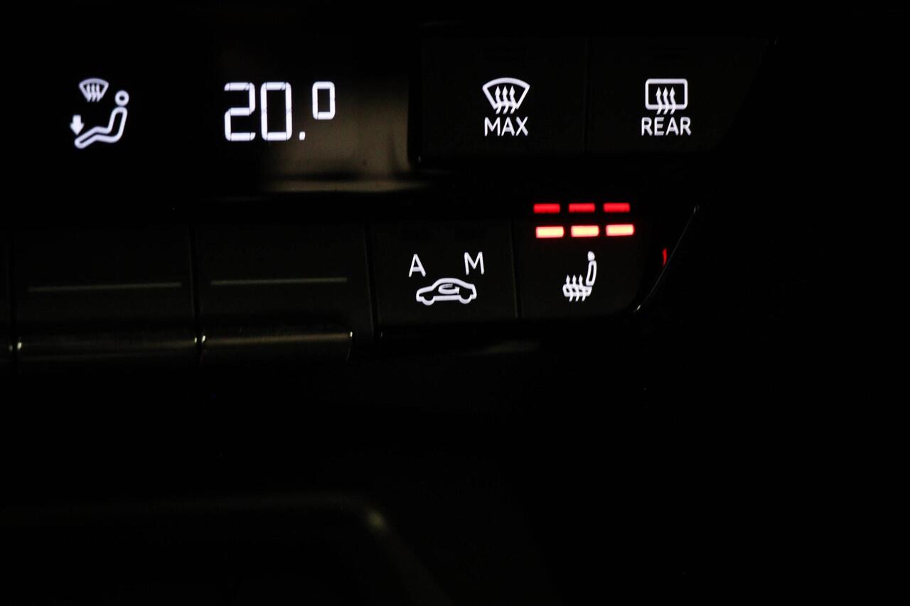 Audi A3 SPORTBACK 40 TFSI e S edition Competition | HALF LEDER | STOELVERWARMING | ACC | KEYLESS | 18" | s-line