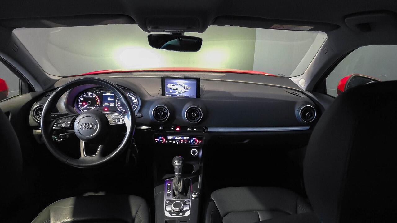 Audi A3 SPORTBACK 30 g-tron Pro Line | Automaat | Leder | Navigatie | Stoelverwarming