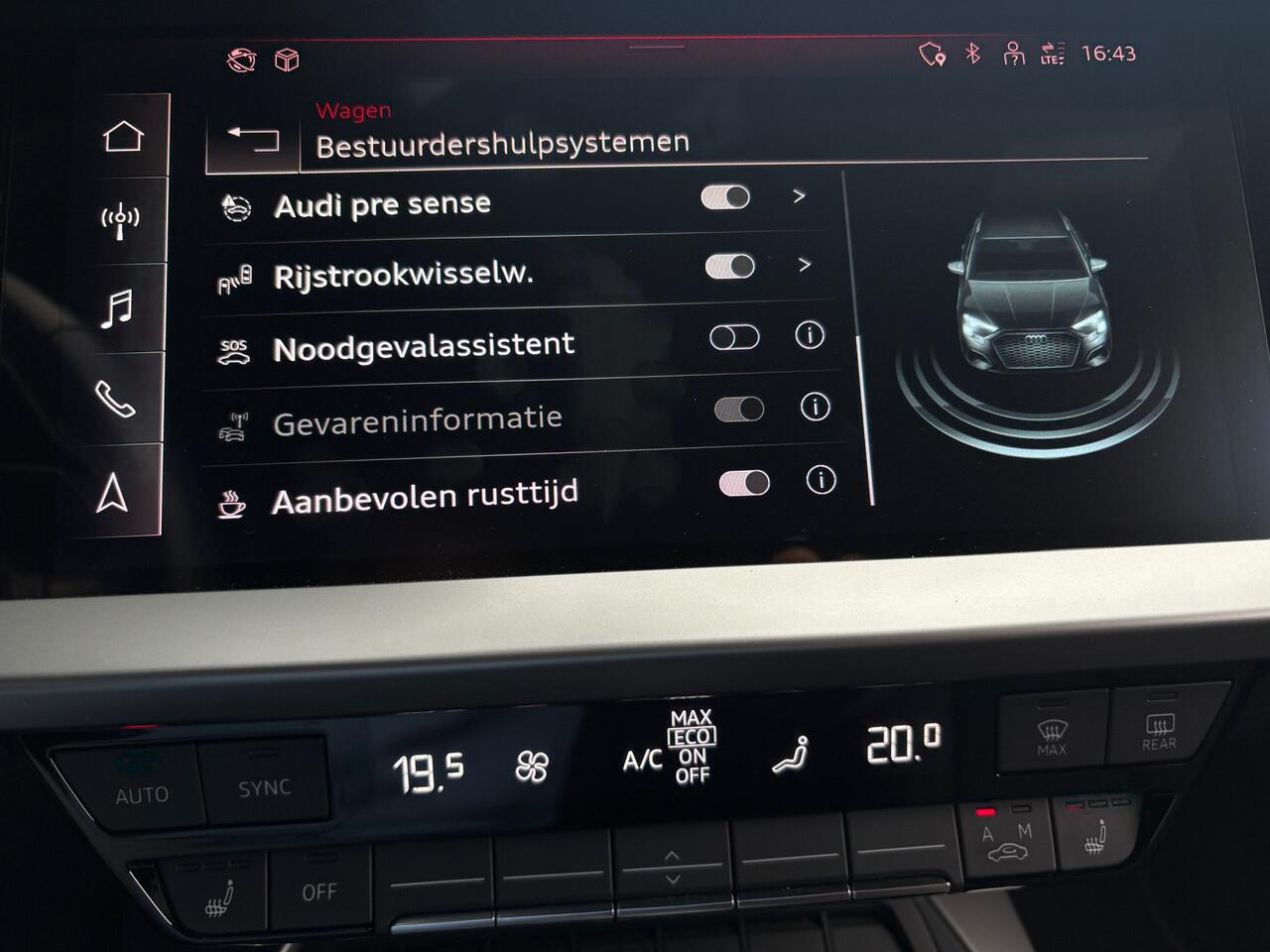 Audi A3 SPORTBACK 45 TFSIe 245 pk S-line Black Edition