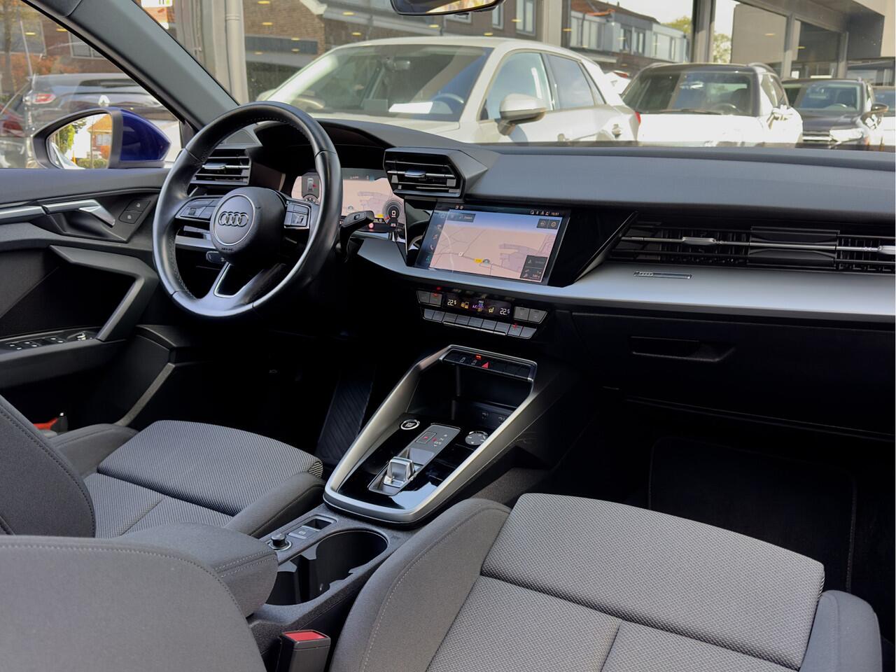 Audi A3 SPORTBACK 35 TFSI AUT7 EDITION 97D.KM NAVI AIRCO DIGI-DASH APPLE-CARPLAY LED LMV PDC