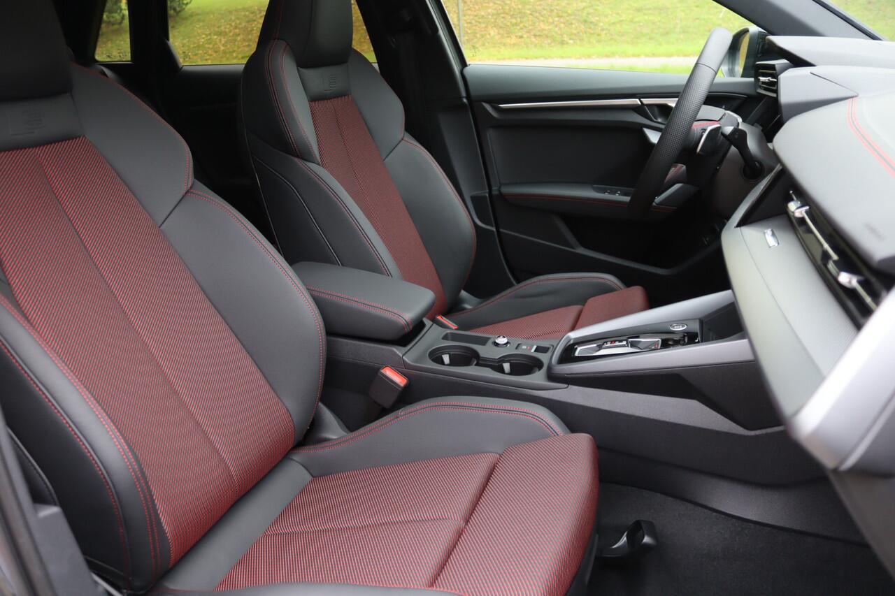 Audi A3 SPORTBACK 45 TFSI e 272pk S edition Competition Pano/Matrix LED/Navi+/Keyless/Camera/Head-up/Sonos/ACC/Dodehoek