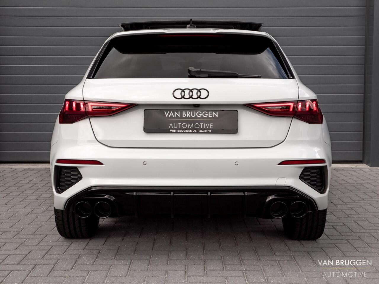 Audi A3 SPORTBACK 45 TFSI e S-Line Pano RS-Stoelen B&O Sfeer S3 BTW ACC Camera