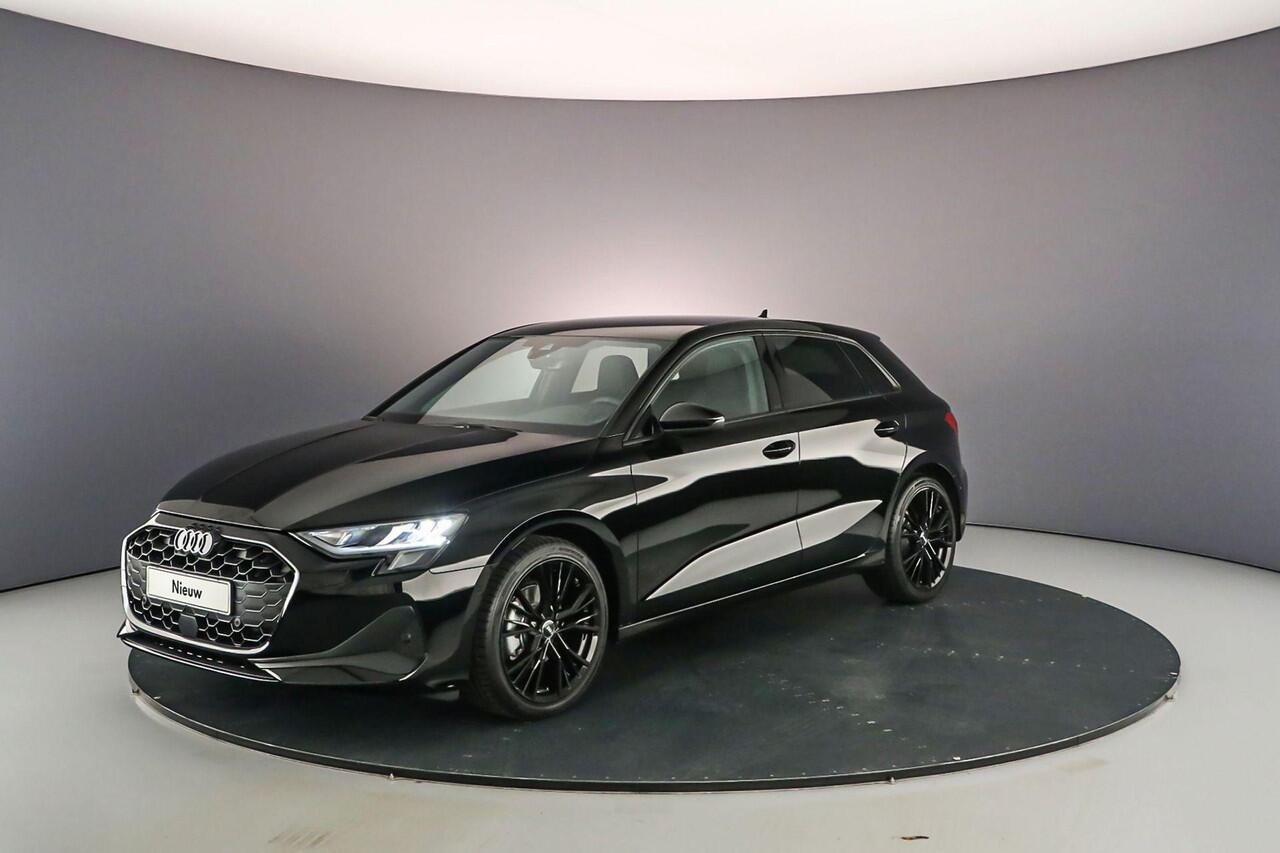 Audi A3 SPORTBACK 30 TFSI AUT | BLACK EDITION | ¤4.000,- KORTING | Sportonderstel - Privacy glas - Sportstoelen
