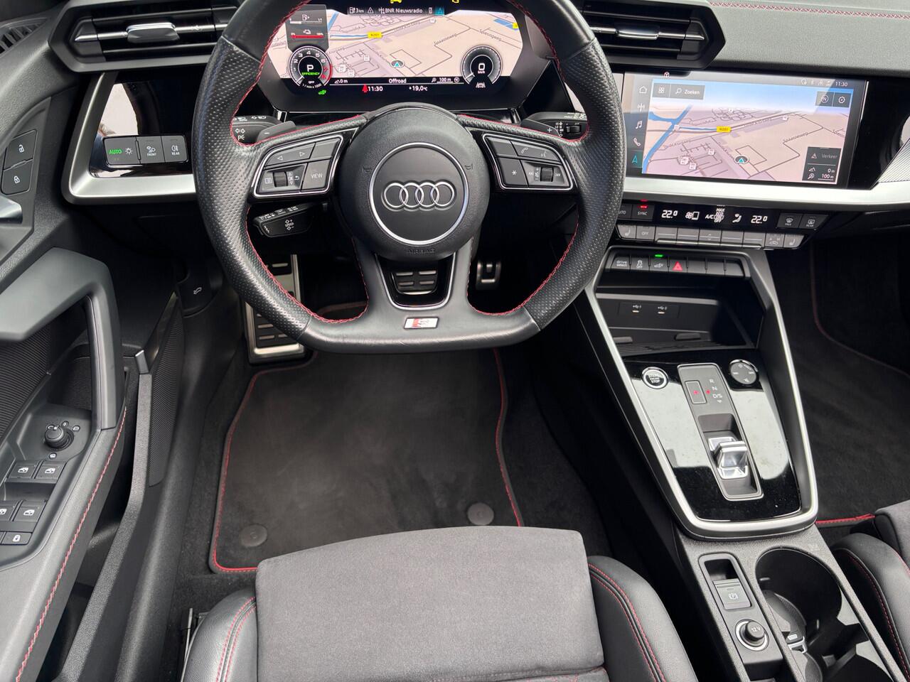 Audi A3 SPORTBACK 40 TFSI e-tron S-line Carbon B&O Pano