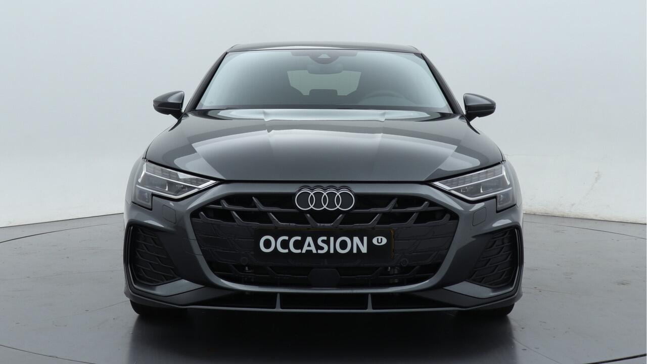 Audi A3 SPORTBACK 40 TFSI e 204pk PHEV S edition | 18" LMV | Camera | Stoelverwarming | Carplay |