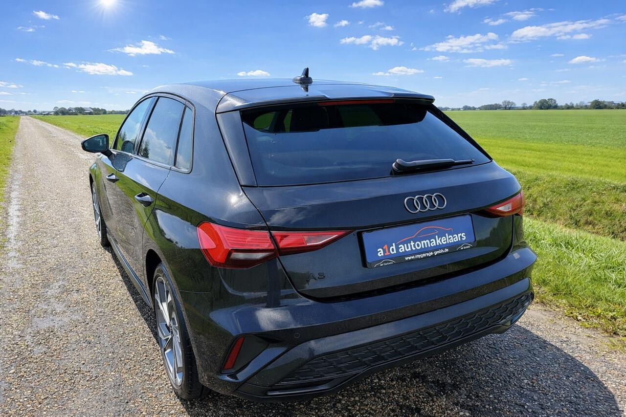 Audi A3 SPORTBACK 45 TFSI e plug in hybride S line, 200 KW/272 PK(!) DEMO S Line, Comfort pakket, Automaat, 18", Panorama, Clima, Black pareleffect