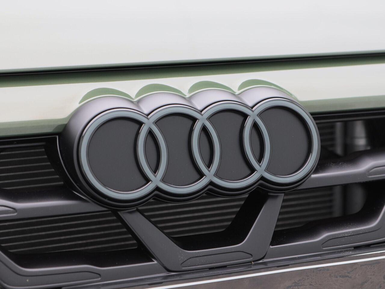 Audi A3 SPORTBACK 35 TFSI | S edition | | Privacy glas | Sonos 3d | 19 inch | Comfortsleutel | Matrix Led |