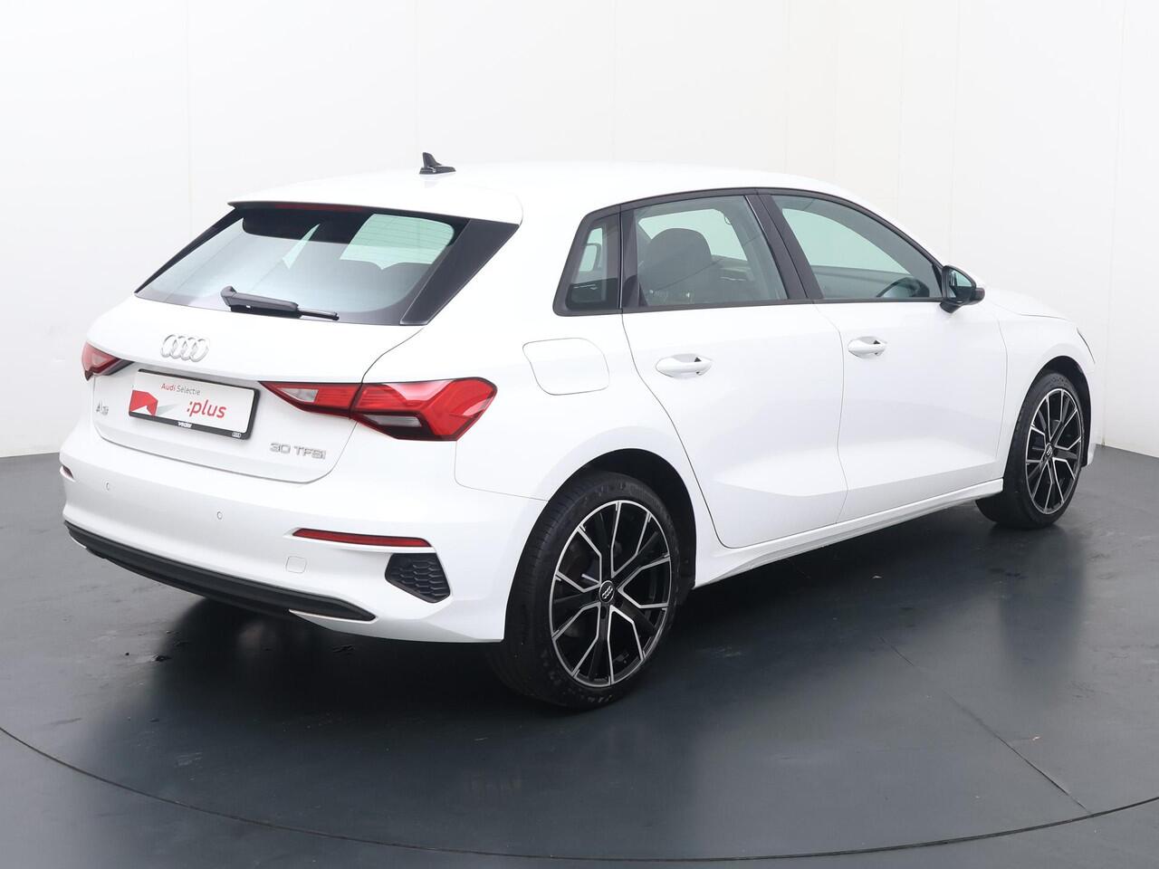 Audi A3 SPORTBACK 30 TFSI Pro Line | 110 PK | LED verlichting | Cruise control | Apple Carplay/Android Auto |
