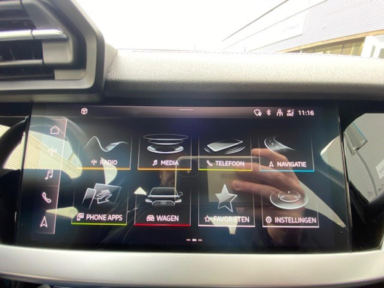 Audi A3 SPORTBACK 35 TFSI S edition / NAVI / APP.Connect / 17"LMV